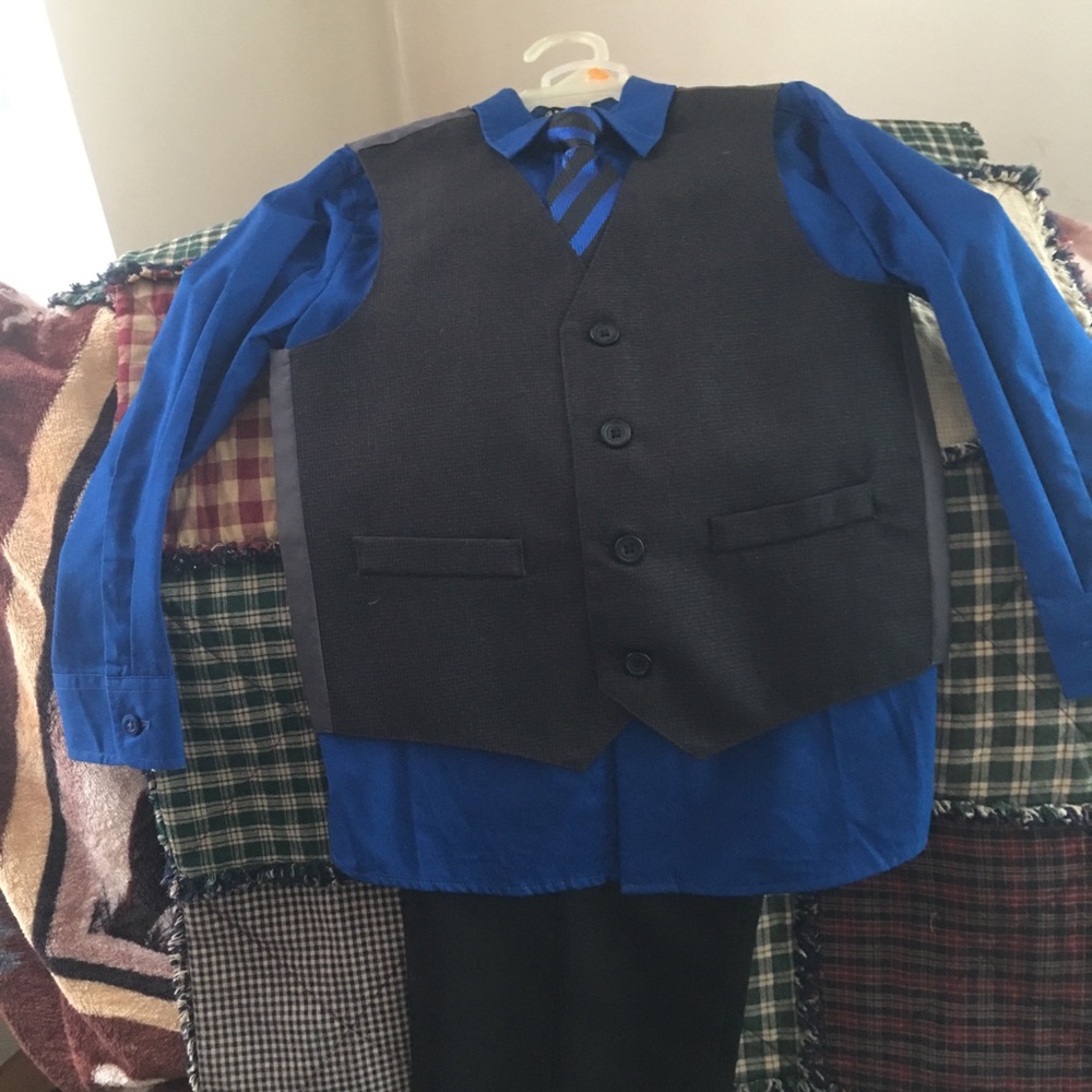 George boys matching set size 7